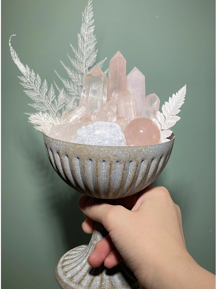 Rose Quartz & Quartz Decor - Image 2